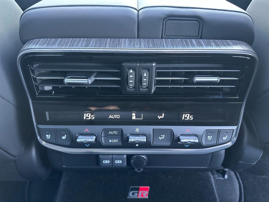 Vehicle 48