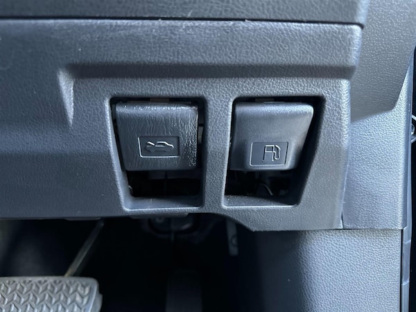 Used Toyota Landcruiser 2024 for sale - 75570305: Photo 63