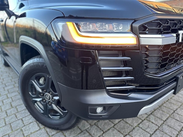 Used Toyota Landcruiser 2024 for sale - 75570305: Photo 92