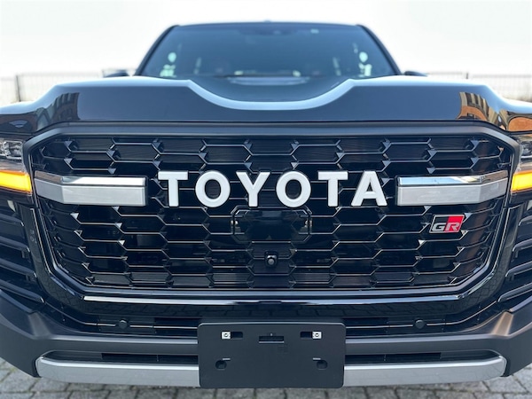 Used Toyota Landcruiser 2024 for sale - 75570305: Photo 94