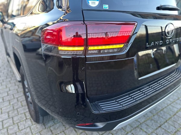 Used Toyota Landcruiser 2024 for sale - 75570305: Photo 95
