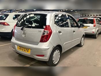 Used Hyundai i10 2013 for sale - 79809613: Photo