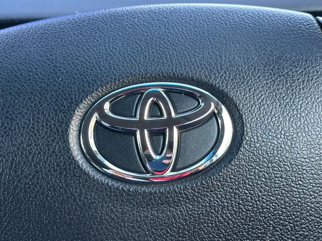 Used Toyota Yaris 2015 for sale - 77232420: Photo 29