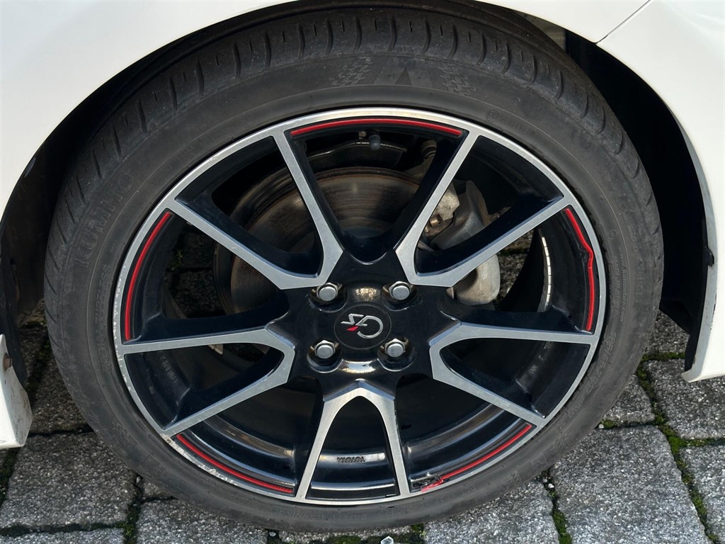 Used Toyota Yaris 2015 for sale - 77232420: Photo 45