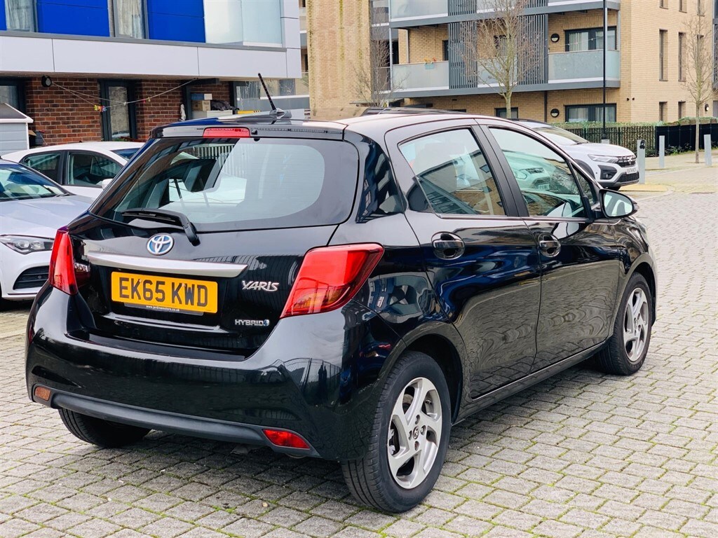 Used Toyota Yaris 2015 for sale - 77627821: Photo 13