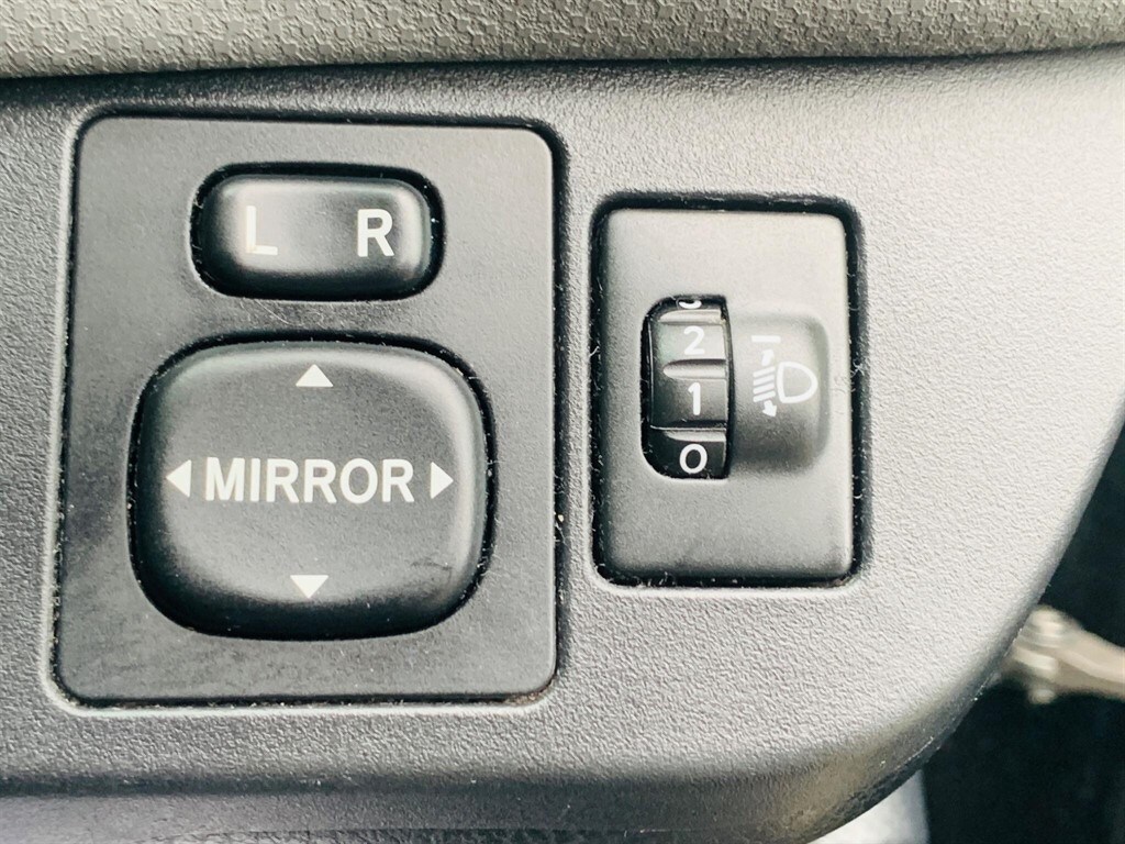 Used Toyota Yaris 2015 for sale - 77627821: Photo 26