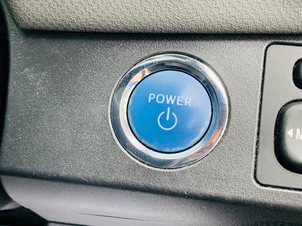 Used Toyota Yaris 2015 for sale - 77627821: Photo 27