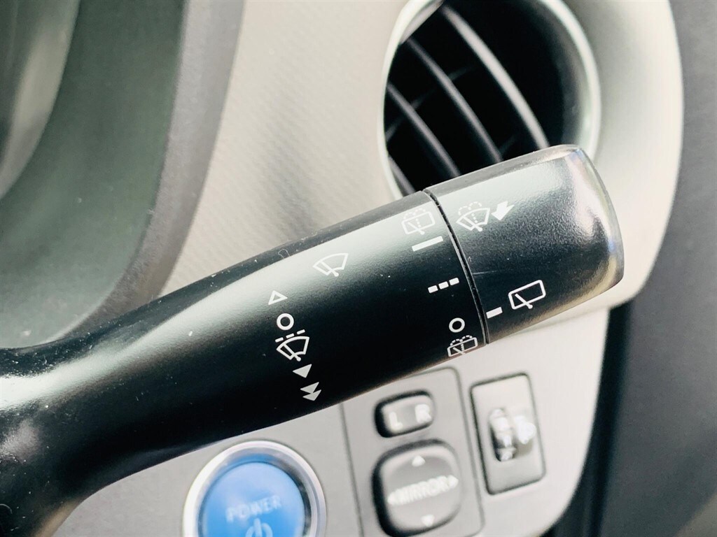 Used Toyota Yaris 2015 for sale - 77627821: Photo 28