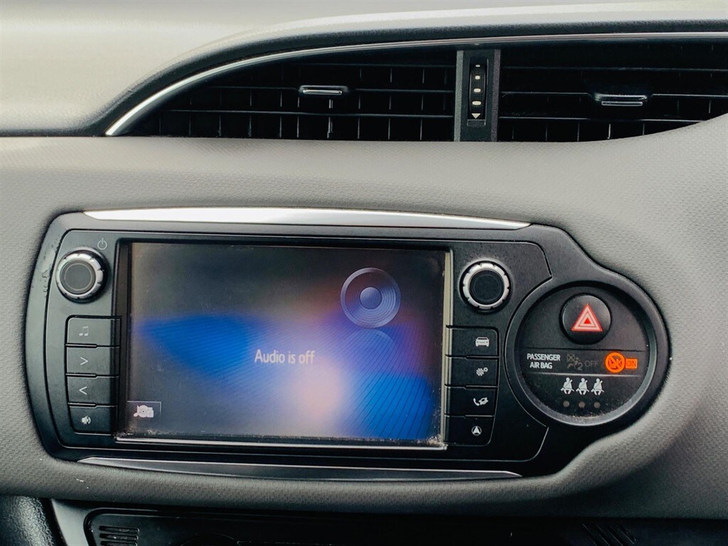 Used Toyota Yaris 2015 for sale - 77627821: Photo 37