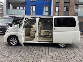 Used Nissan Elgrand 2010 for sale - 78838314: Photo