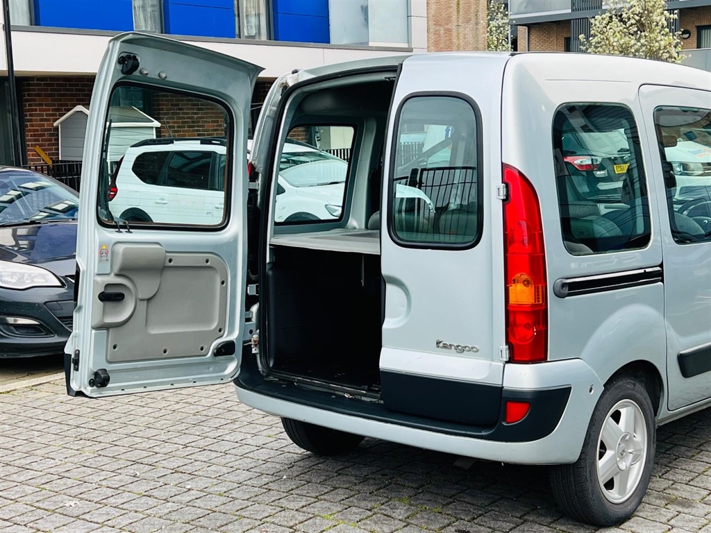 Used Renault Kangoo 2006 for sale - 77995404: Photo 10
