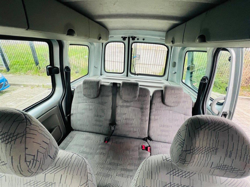 Used Renault Kangoo 2006 for sale - 77995404: Photo 18