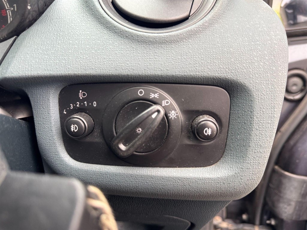 Used Ford Fiesta 2010 for sale - 76079540: Photo 14