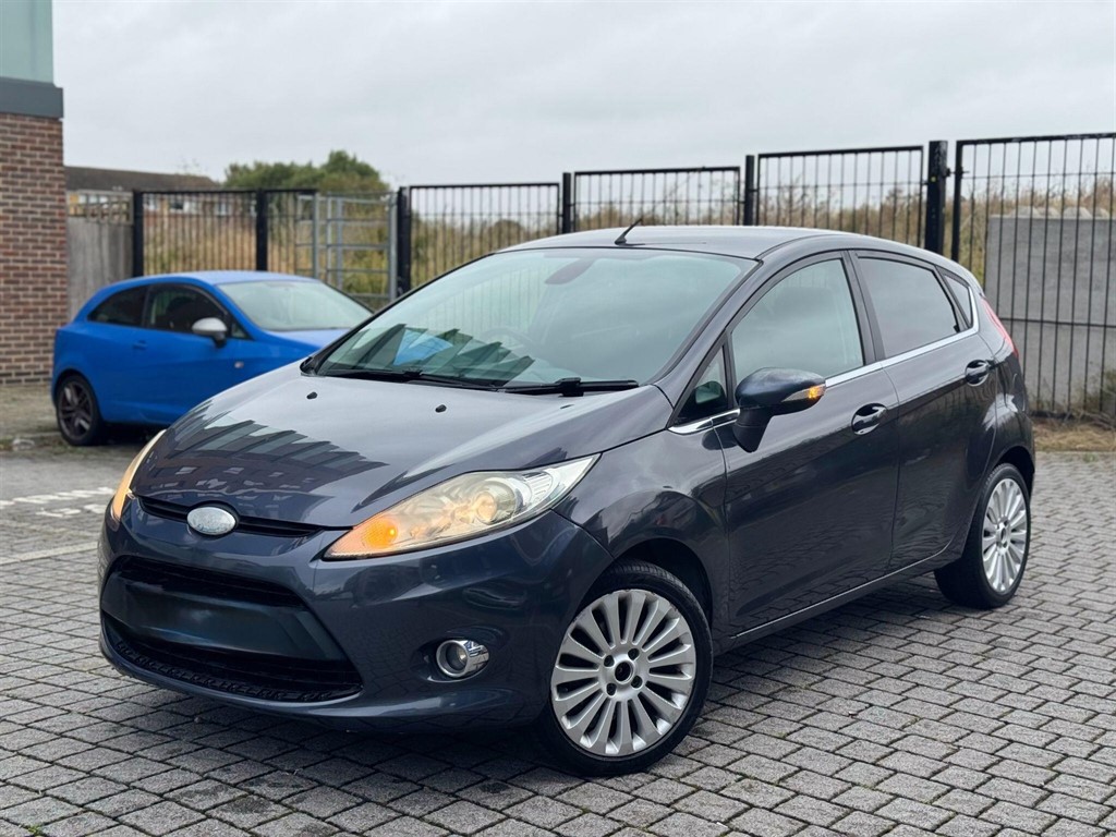 Used Ford Fiesta 2010 for sale - 76079540: Photo 2