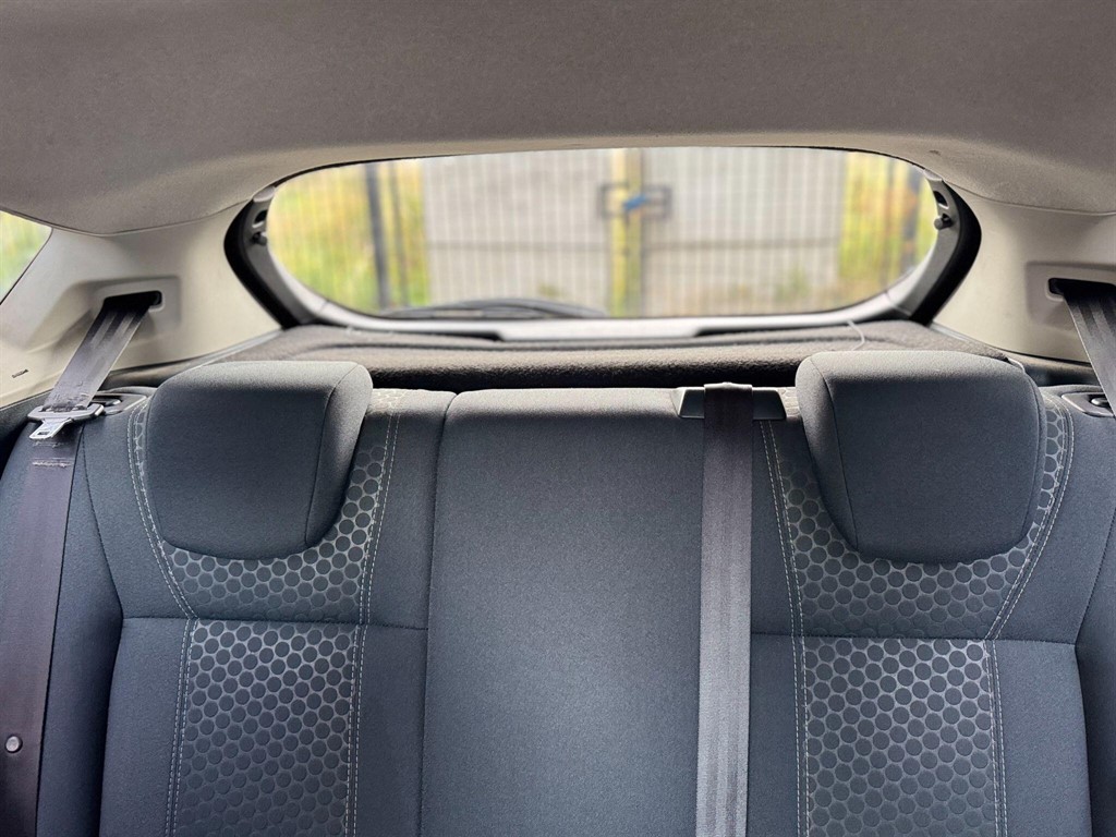 Used Ford Fiesta 2010 for sale - 76079540: Photo 32