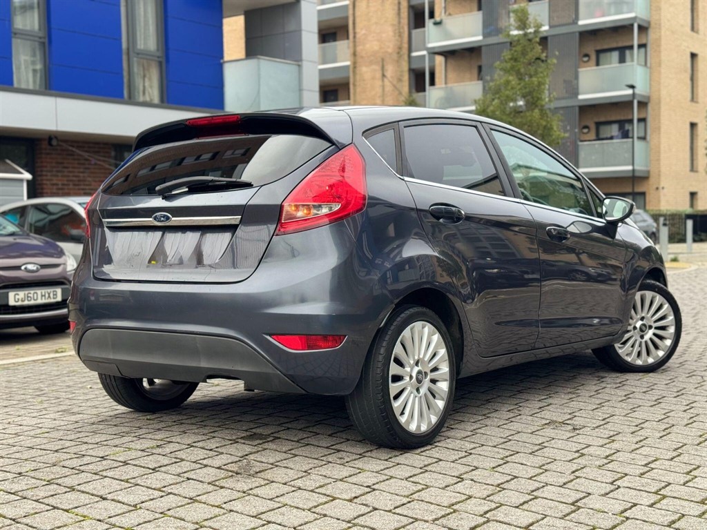 Used Ford Fiesta 2010 for sale - 76079540: Photo 43