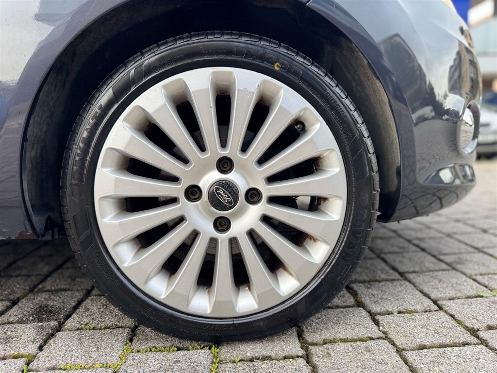 Used Ford Fiesta 2010 for sale - 76079540: Photo 45