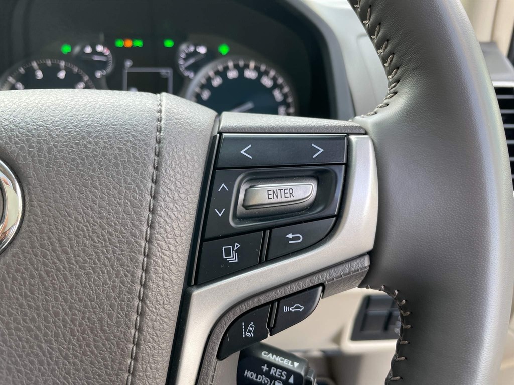 Used Toyota Land Cruiser 2023 for sale - 76704677: Photo 25