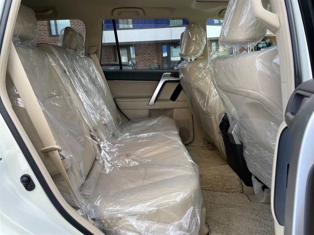 Used Toyota Land Cruiser 2023 for sale - 76704677: Photo 40