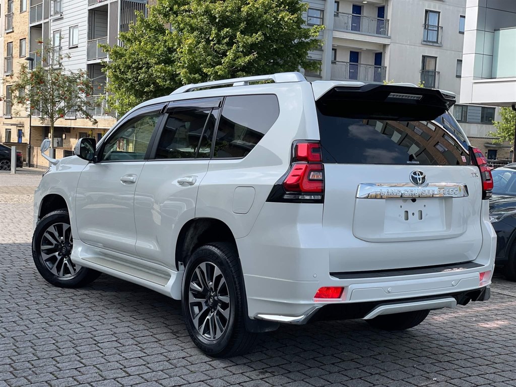 Used Toyota Land Cruiser 2023 for sale - 76704677: Photo 5