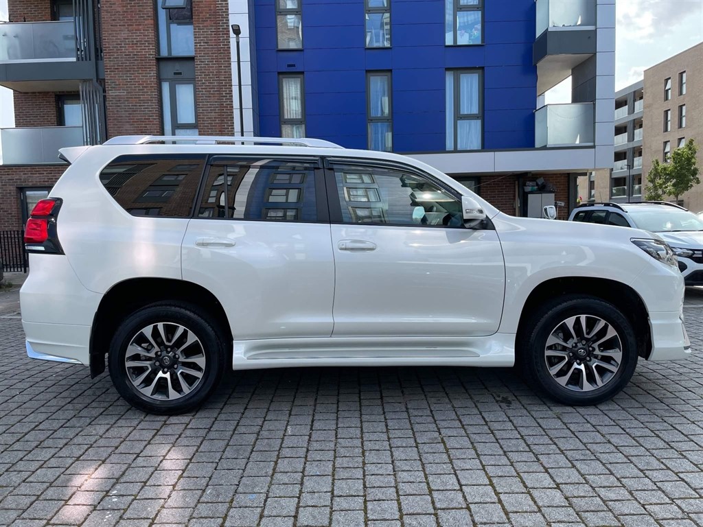 Used Toyota Land Cruiser 2023 for sale - 76704677: Photo 6