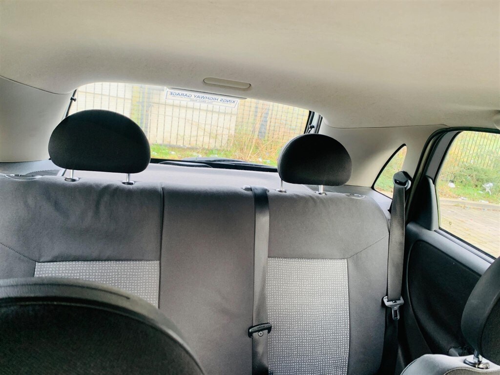 Used Vauxhall Corsa 2005 for sale - 77373275: Photo 23