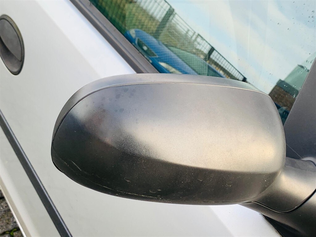 Used Vauxhall Corsa 2005 for sale - 77373275: Photo 37