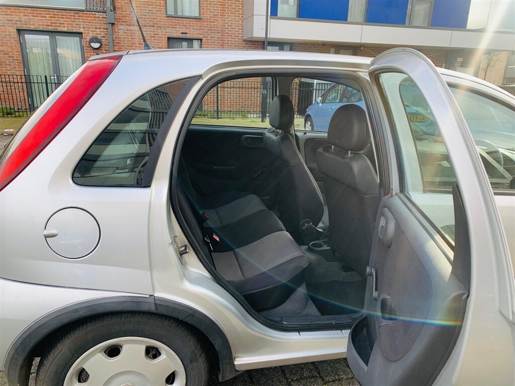 Used Vauxhall Corsa 2005 for sale - 77373275: Photo 44