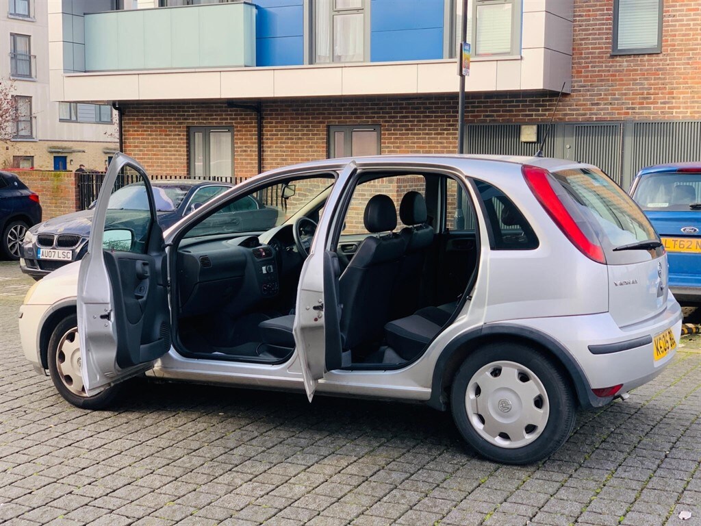 Used Vauxhall Corsa 2005 for sale - 77373275: Photo 9
