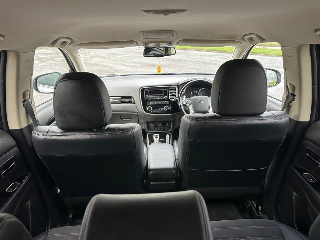 Used Mitsubishi Outlander 2016 for sale - 77499876: Photo 15