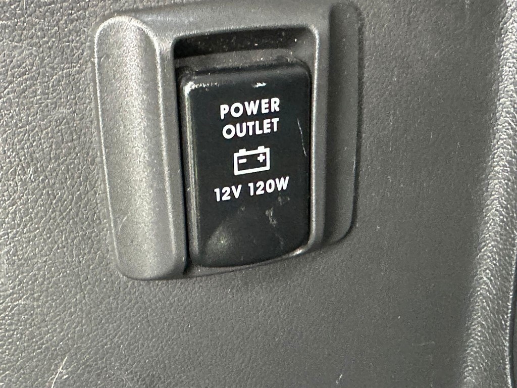 Used Mitsubishi Outlander 2016 for sale - 77499876: Photo 19