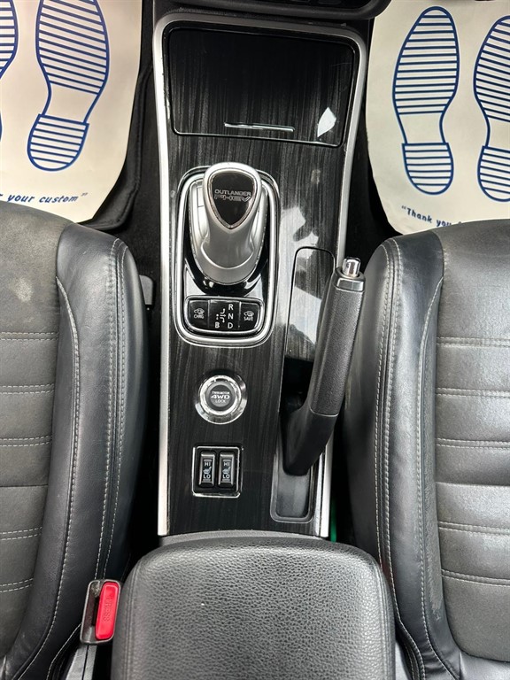 Used Mitsubishi Outlander 2016 for sale - 77499876: Photo 20