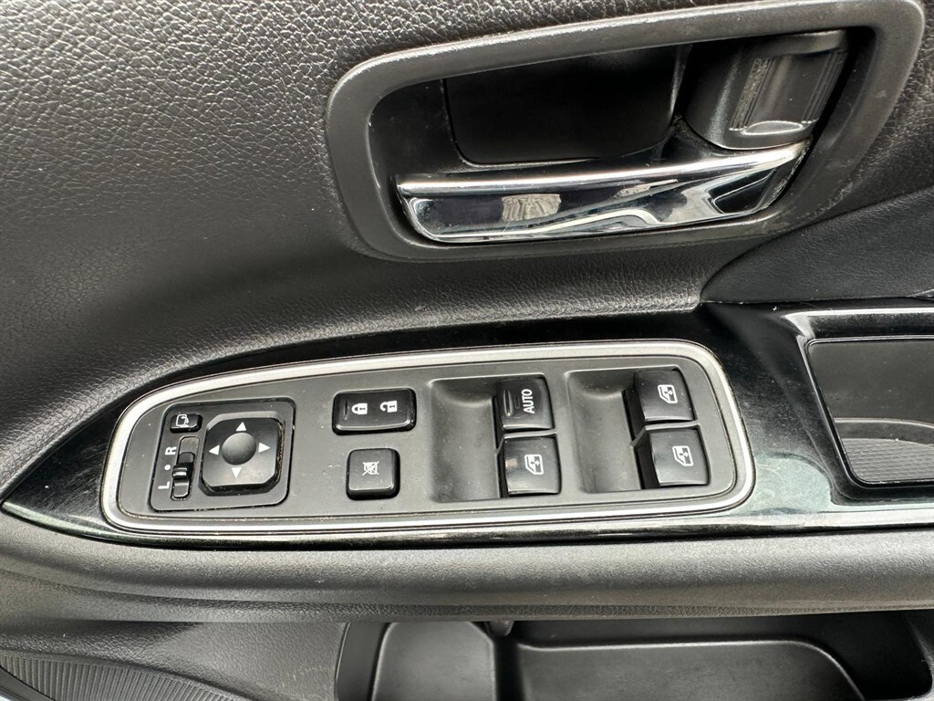 Used Mitsubishi Outlander 2016 for sale - 77499876: Photo 21
