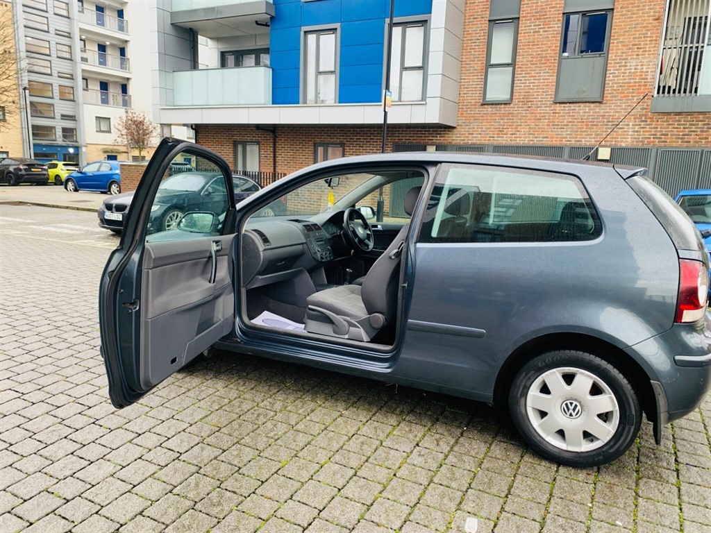 Used Volkswagen Polo 2005 for sale - 77274617: Photo 8