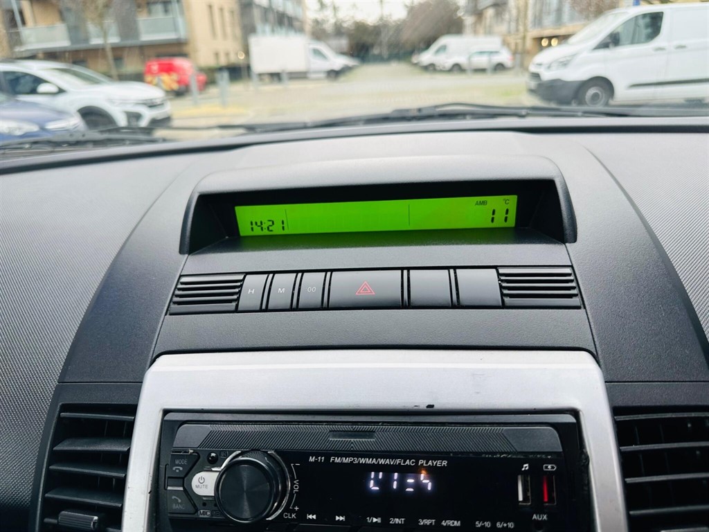 Used Mazda Mazda5 2009 for sale - 76999811: Photo 23