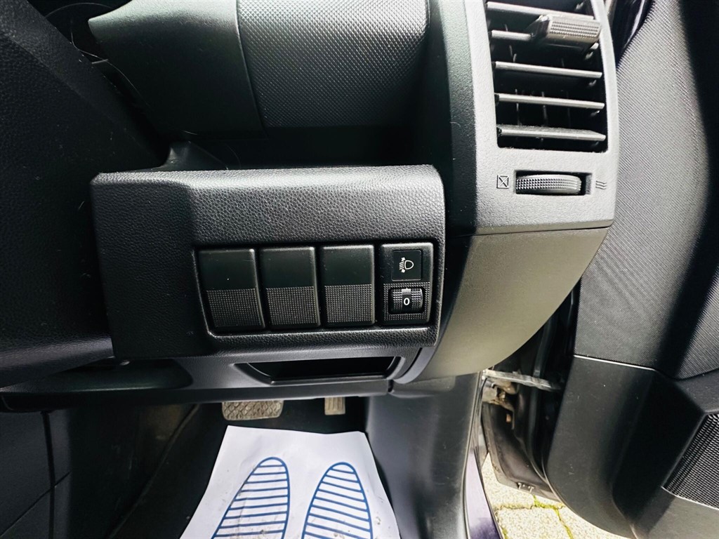 Used Mazda Mazda5 2009 for sale - 76999811: Photo 24