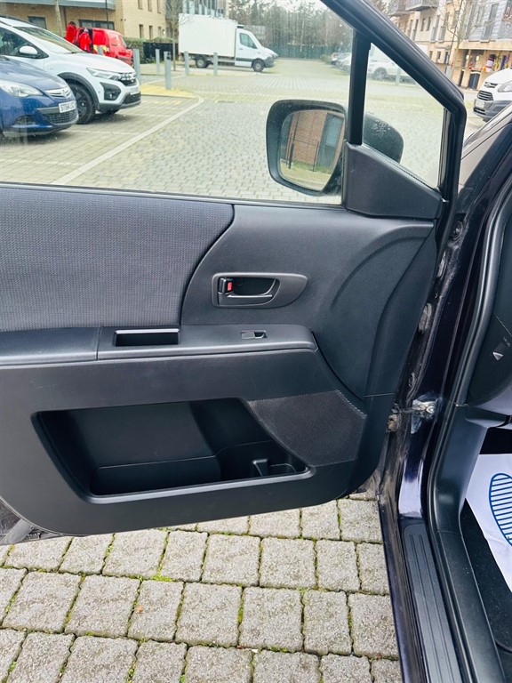 Used Mazda Mazda5 2009 for sale - 76999811: Photo 26