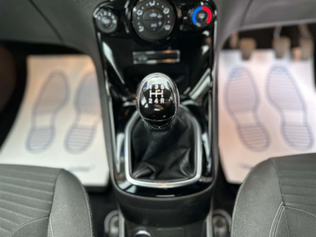 Used Ford Fiesta 2015 for sale - 76404915: Photo 23