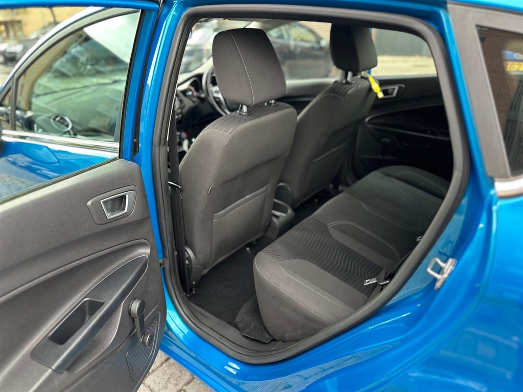 Used Ford Fiesta 2015 for sale - 76404915: Photo 28