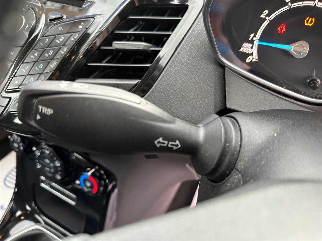 Used Ford Fiesta 2015 for sale - 76404915: Photo 63