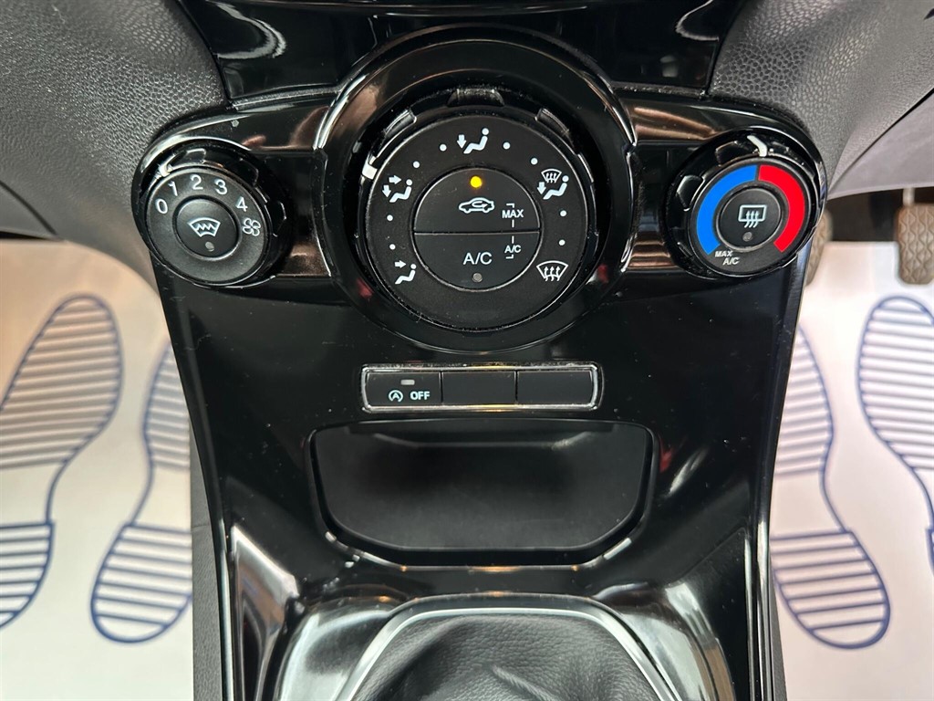 Used Ford Fiesta 2015 for sale - 76404915: Photo 68