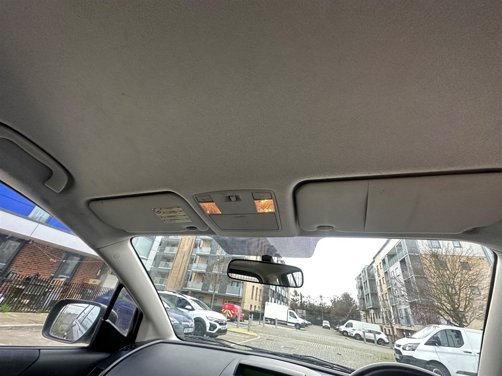 Used Mazda Mazda5 2009 for sale - 77099280: Photo 37