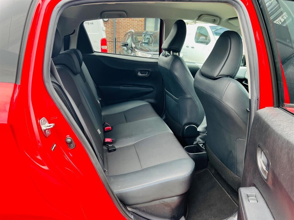 Used Toyota Yaris 2014 for sale - 78148887: Photo 22