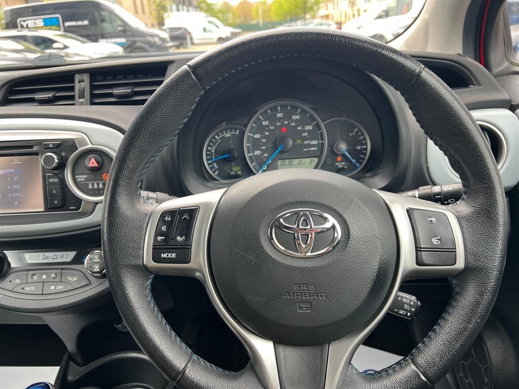 Used Toyota Yaris 2014 for sale - 78148887: Photo 61