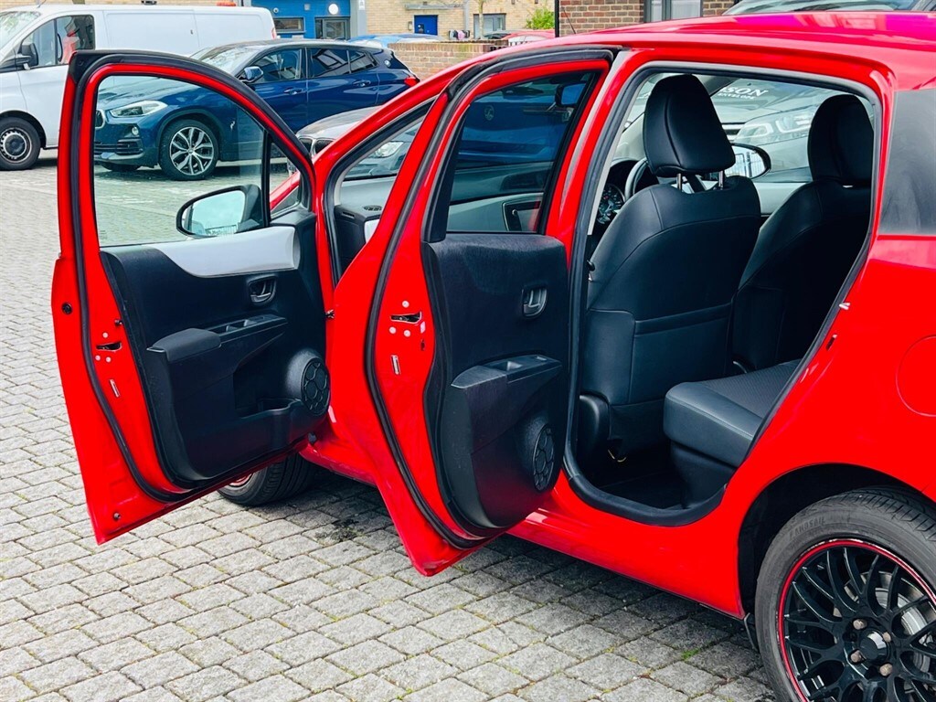 Used Toyota Yaris 2014 for sale - 78148887: Photo 72