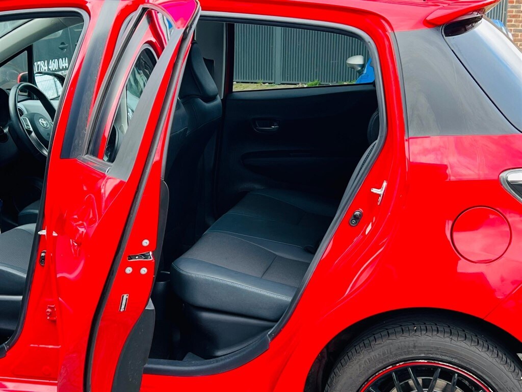 Used Toyota Yaris 2014 for sale - 78148887: Photo 73