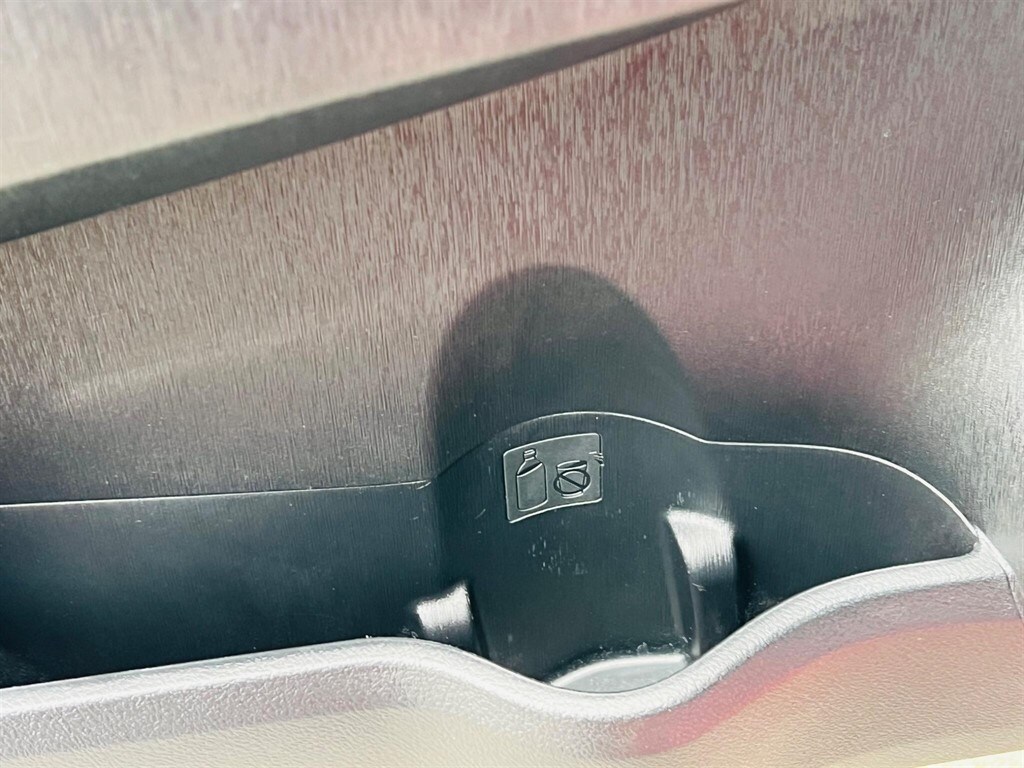 Used Toyota Yaris 2014 for sale - 78148887: Photo 75