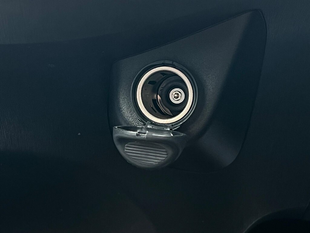 Used Toyota Yaris 2014 for sale - 78148887: Photo 84