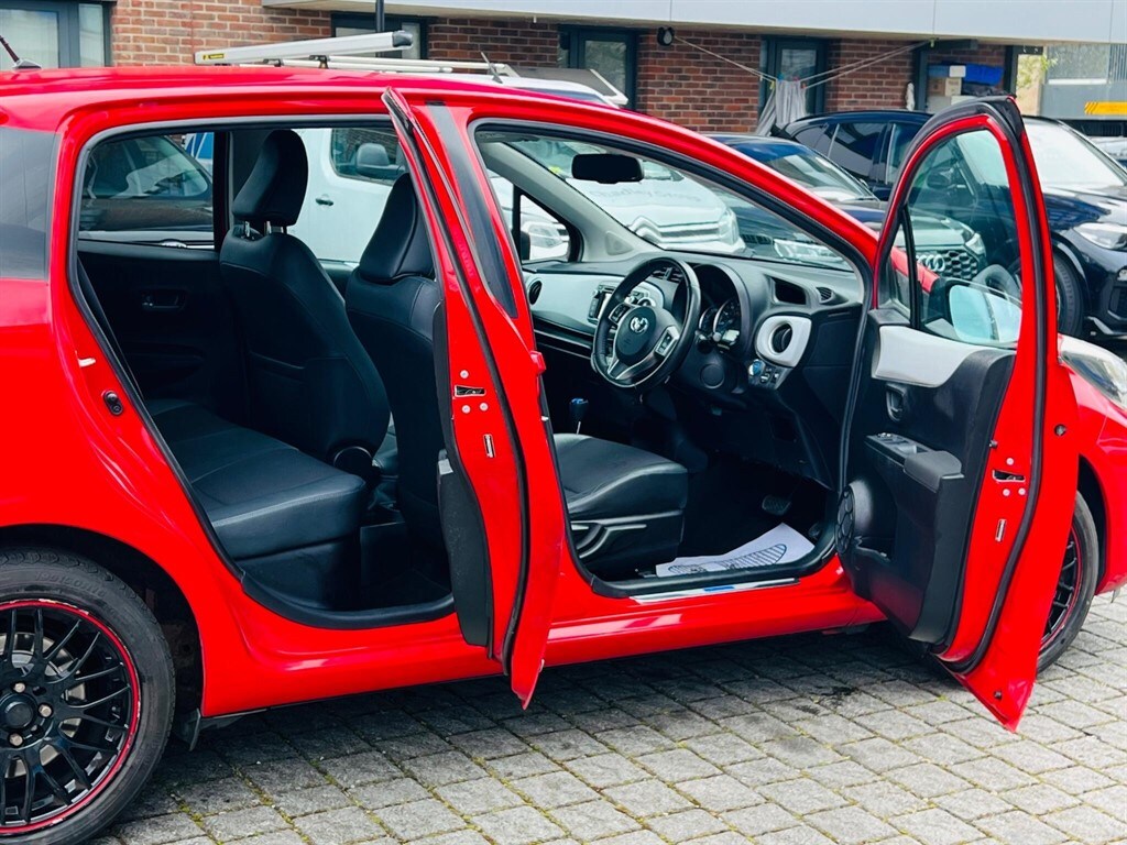 Used Toyota Yaris 2014 for sale - 78148887: Photo 9