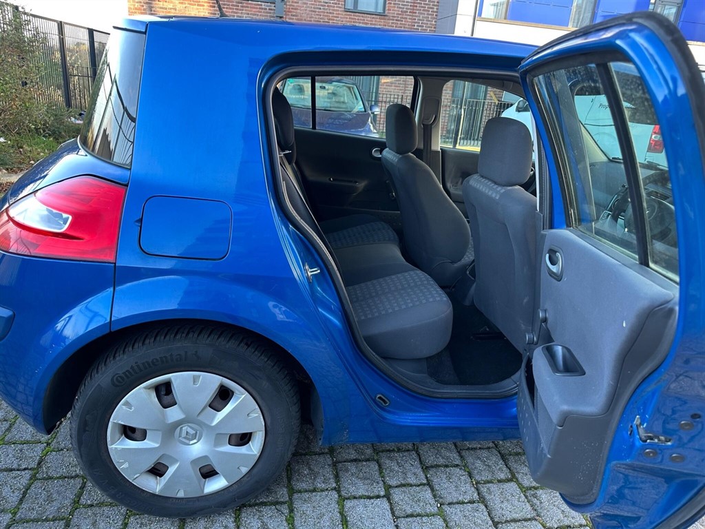 Used Renault Megane 2008 for sale - 77043144: Photo 12